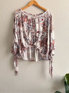 Boho Free People 'Keepin on Top' Ivory Floral Print Tee Top M